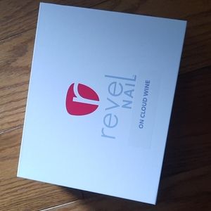 Revel Nail - On Cloud Wine